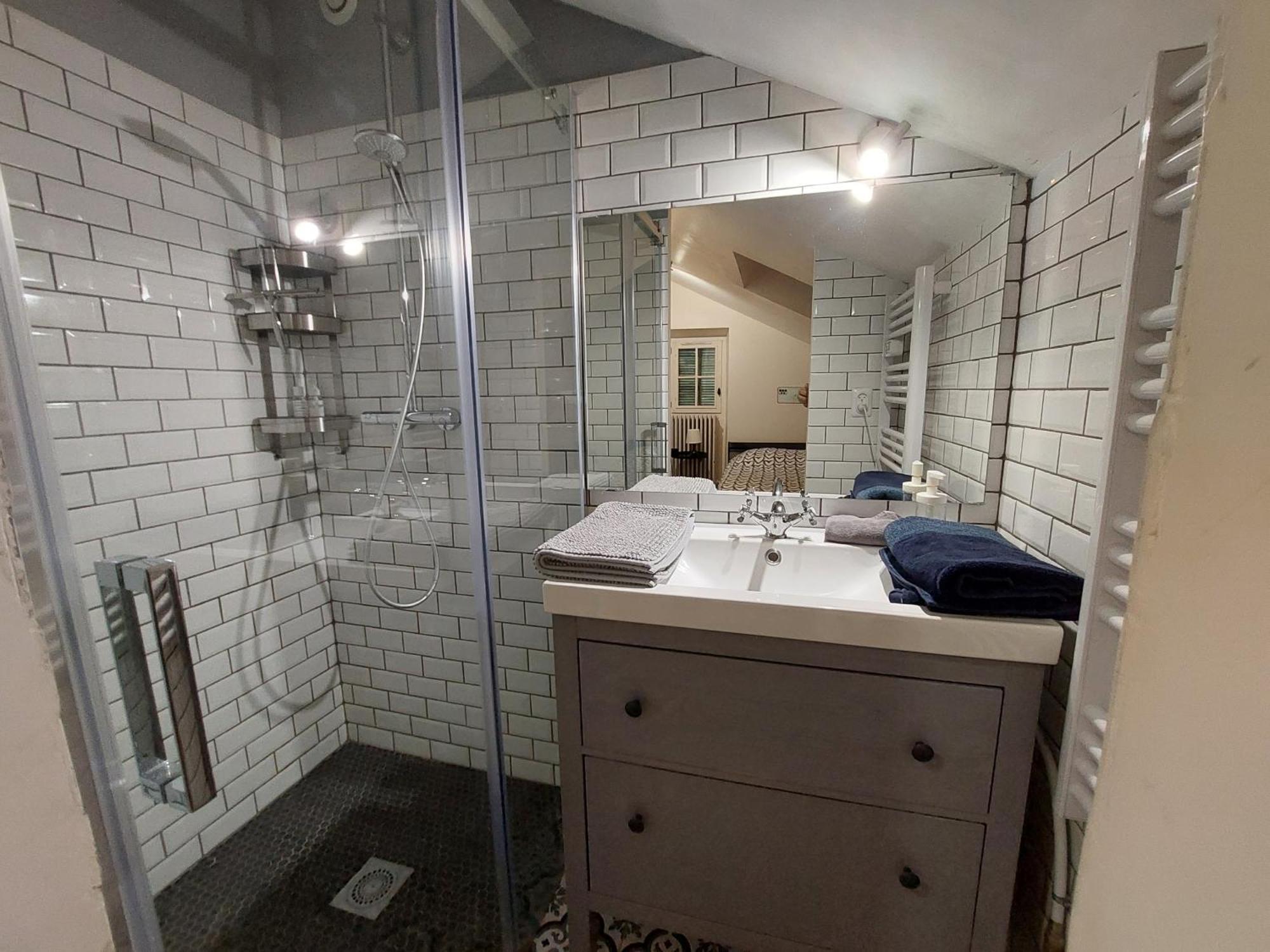 La Maison De Dannie Gardanne Zimmer foto